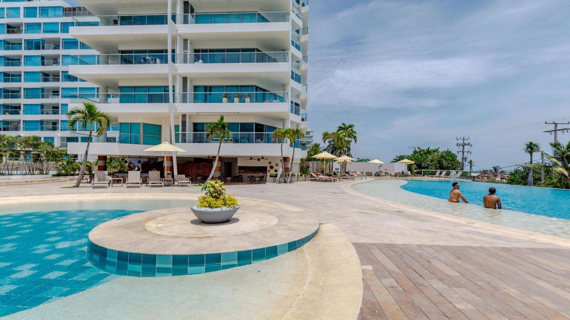 Espectacular En Seaway935 - Morros